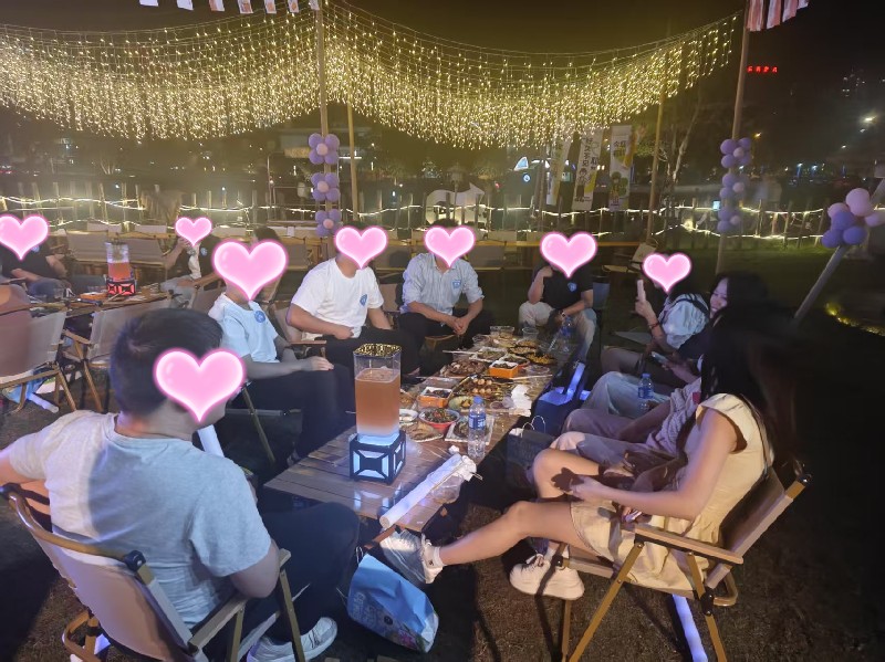 9聊天.jpg